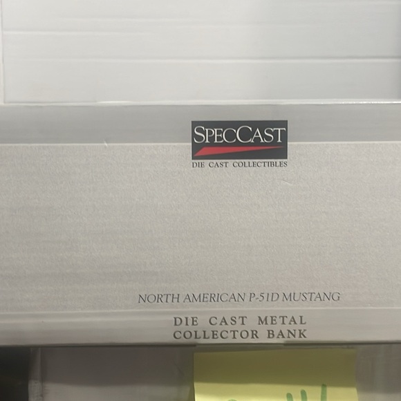 SpecCast Airplane Model - Picture 5 of 9